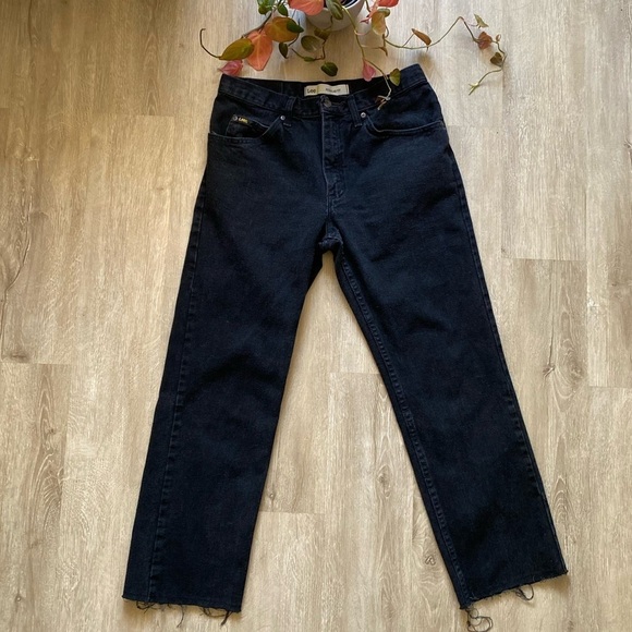 Vintage Y2K Lee High Waisted Straight Leg Black Denim Mom Cropped Raw Hem - Picture 1 of 12